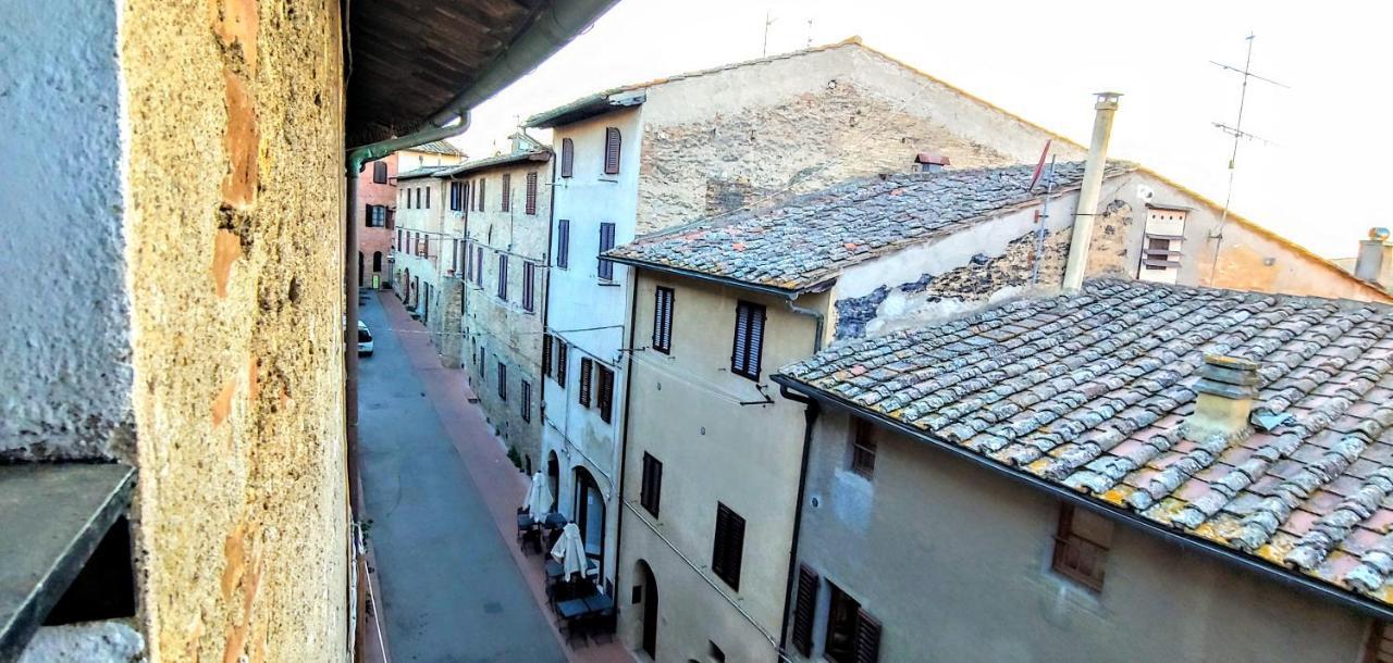 B&B Le Undici Lune San Gimignano Exterior foto
