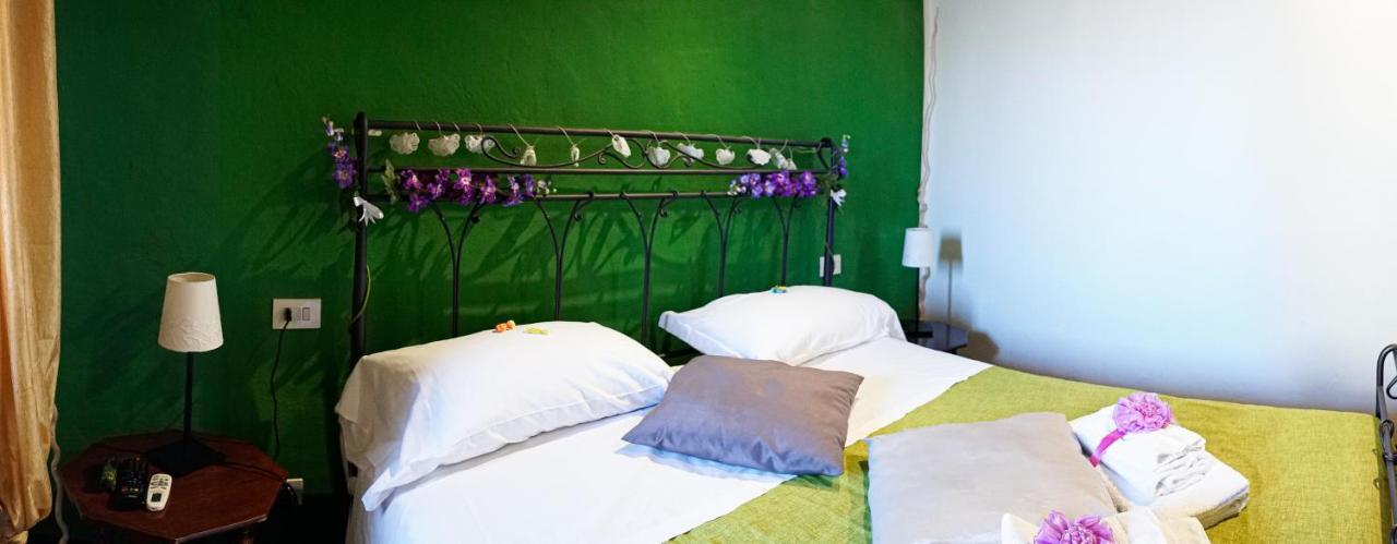 B&B Le Undici Lune San Gimignano Exterior foto